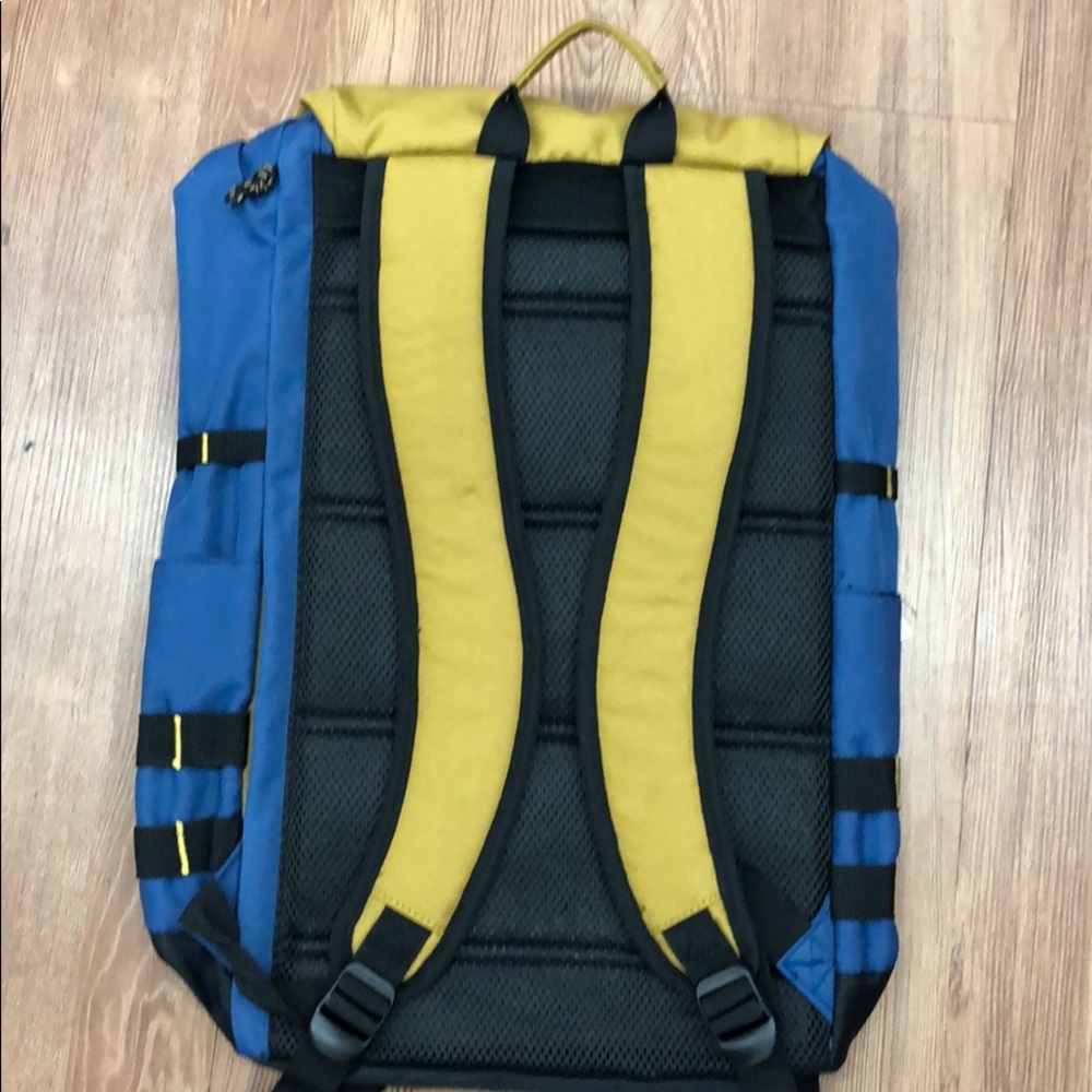 Outdoor Backpack - Picture 2 of 5